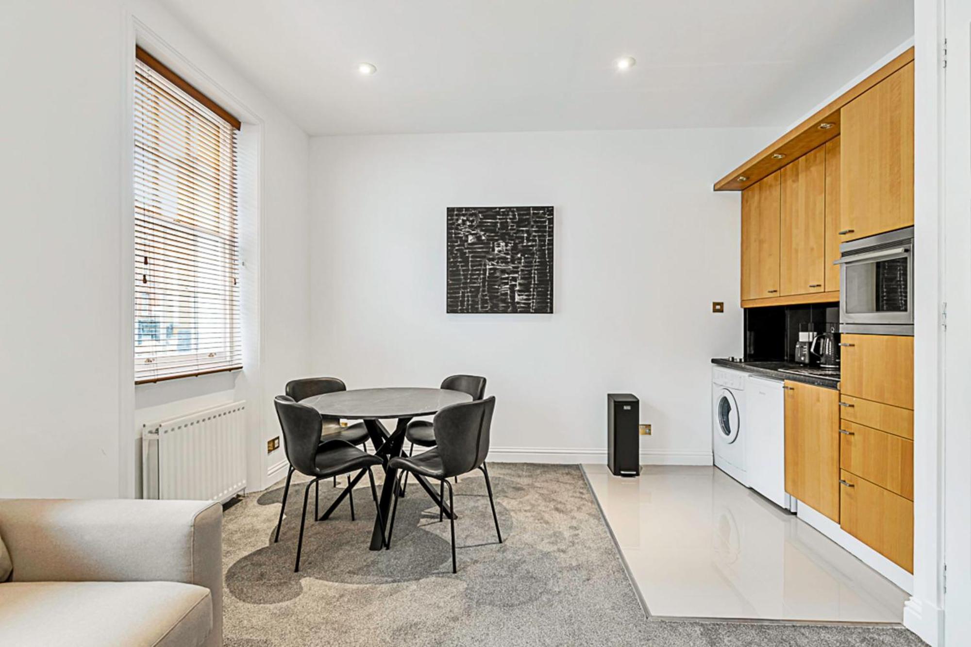 Appartamento A One-bedroom Situated In *