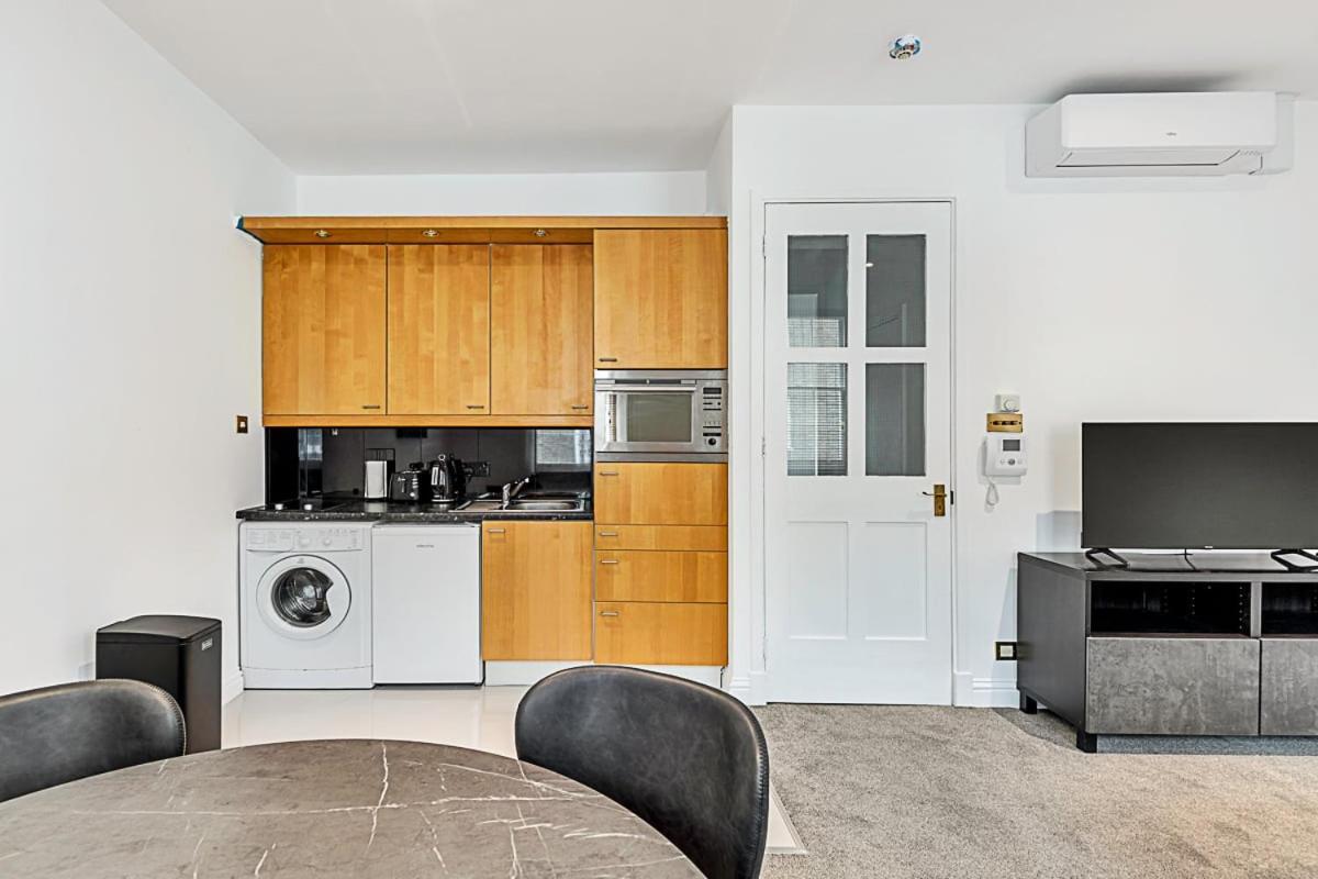 Appartamento A One-bedroom Situated In